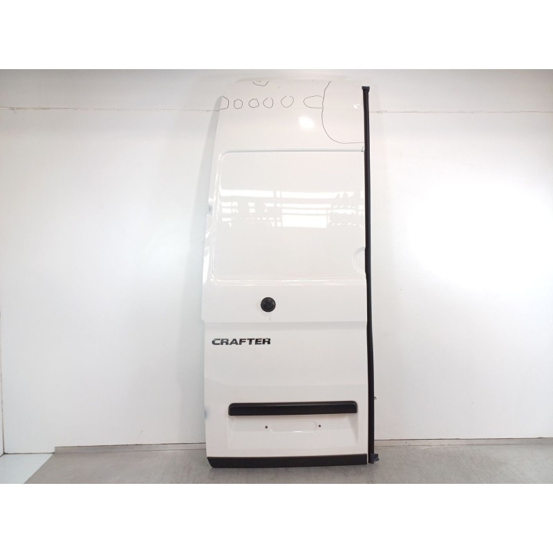 Recambio de puerta trasera izquierda para volkswagen crafter kasten (sy) furgón 35 bl ta fwd referencia OEM IAM 7C3827091CD  