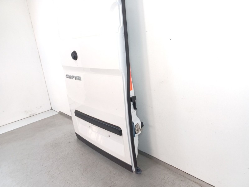 Recambio de puerta trasera izquierda para volkswagen crafter kasten (sy) furgón 35 bl ta fwd referencia OEM IAM 7C3827091CD  