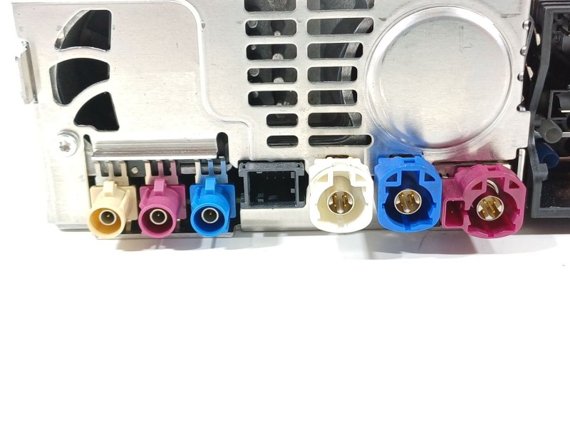 Recambio de sistema navegacion gps para bmw serie 3 touring (f31) 320d referencia OEM IAM 65128705960  