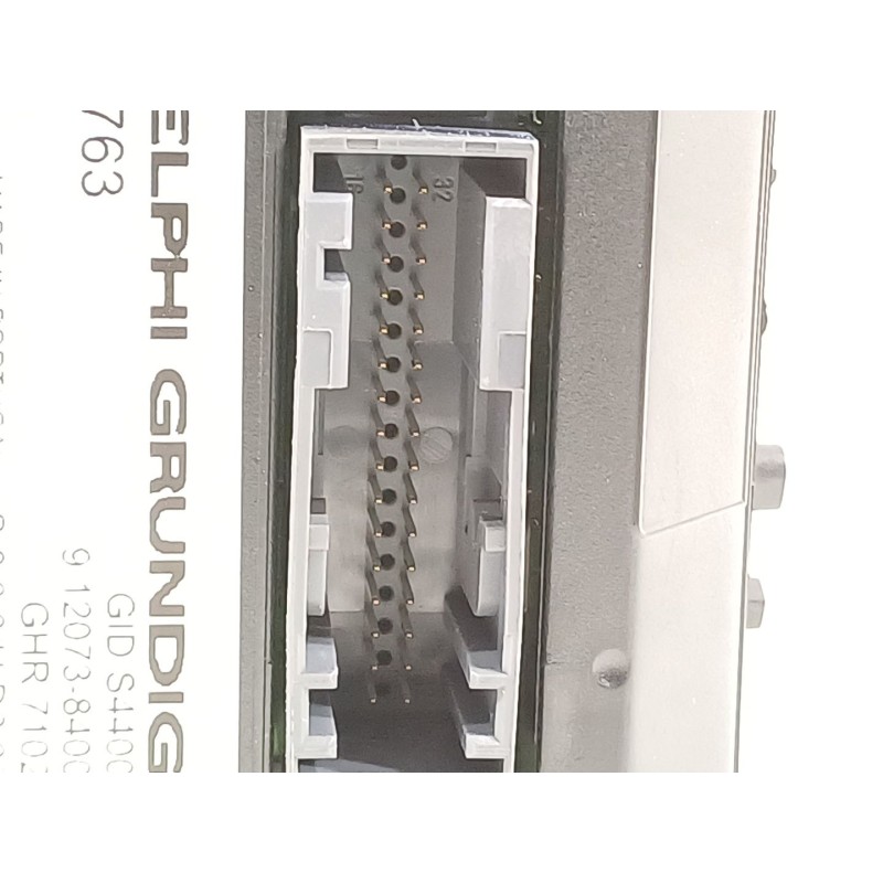 Recambio de pantalla multifuncion para opel corsa d ´´111 years´´ referencia OEM IAM 13265763  