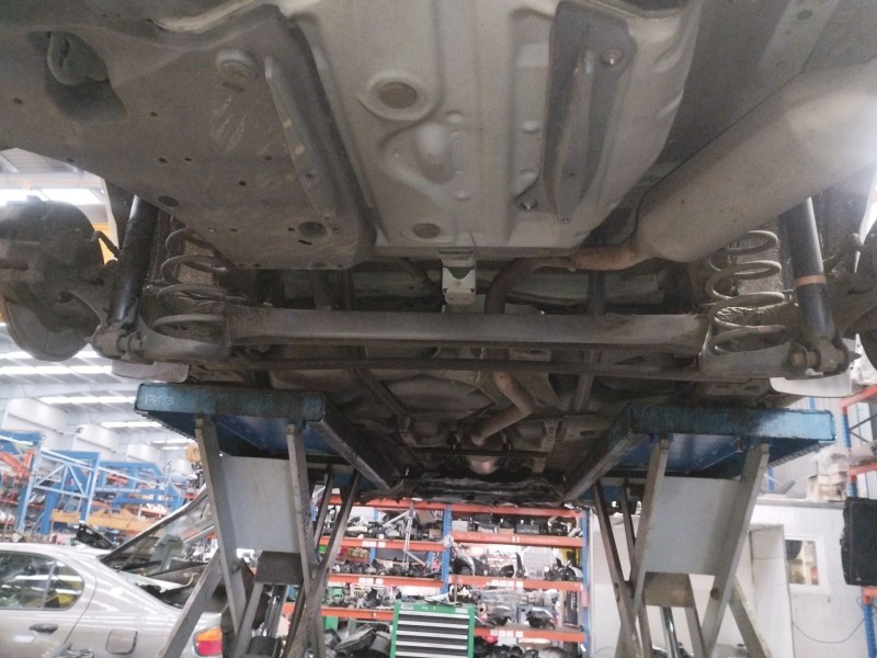 Recambio de puente trasero para toyota verso active referencia OEM IAM   