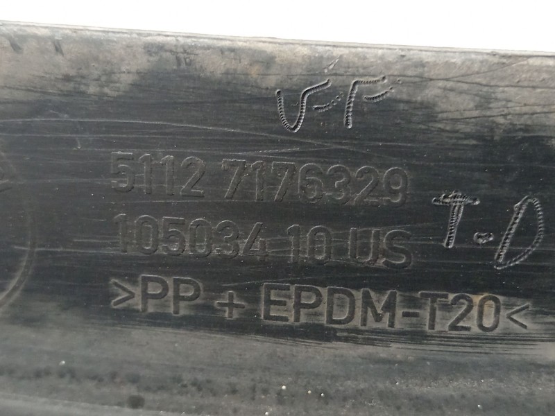 Recambio de aletin trasero derecho para bmw x6 (e71) 3.5d referencia OEM IAM 51127176329  