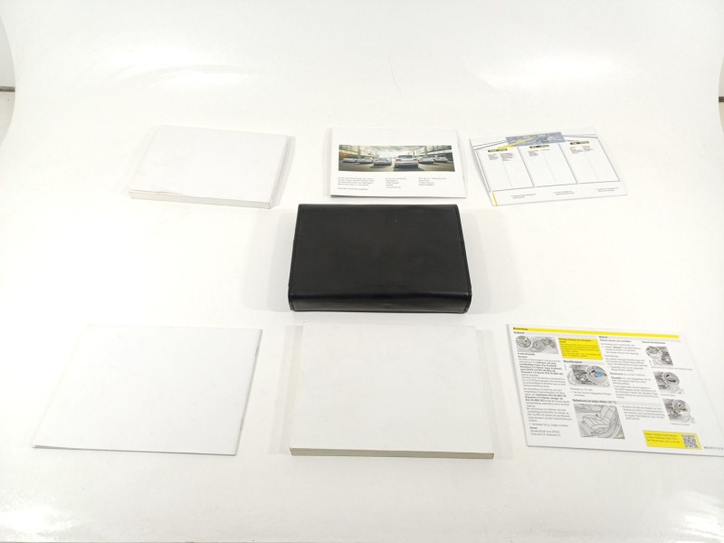 Recambio de no identificado para porsche panamera diesel referencia OEM IAM manualusuarioporsche  