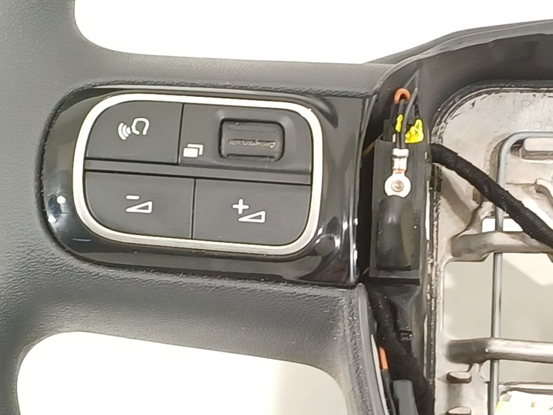 Recambio de volante para citroën c3 iii (sx) 1.5 bluehdi 100 (sxyhyp, sxyhtu) referencia OEM IAM 98164325ZD  