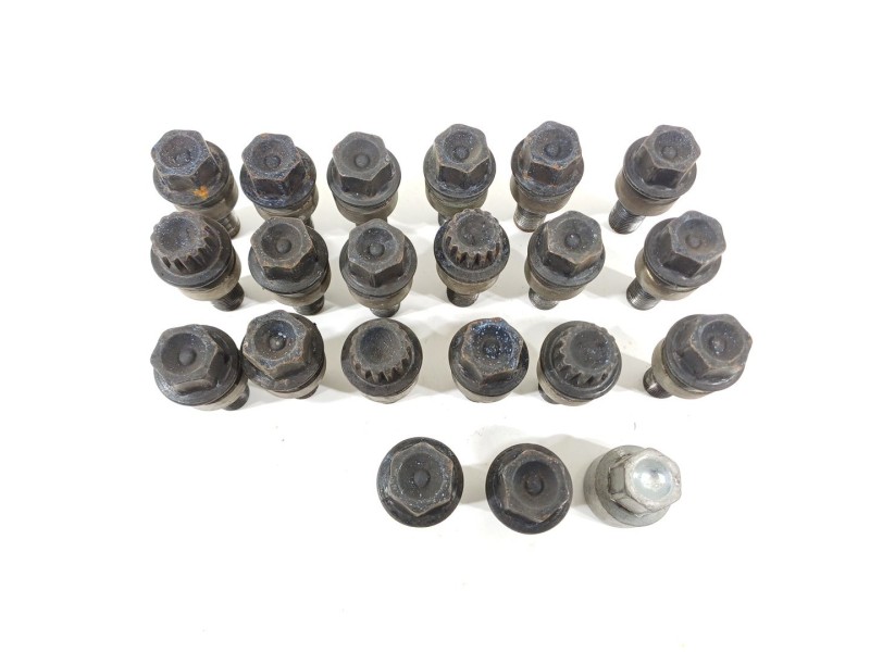 Recambio de no identificado para porsche panamera diesel referencia OEM IAM 99736120301  99736105702