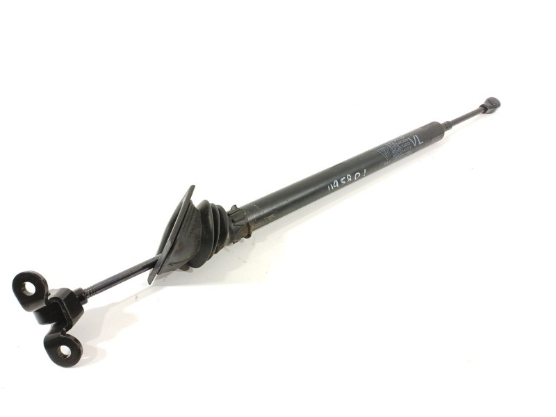 Recambio de retenedor puerta para porsche panamera diesel referencia OEM IAM 97053715100  