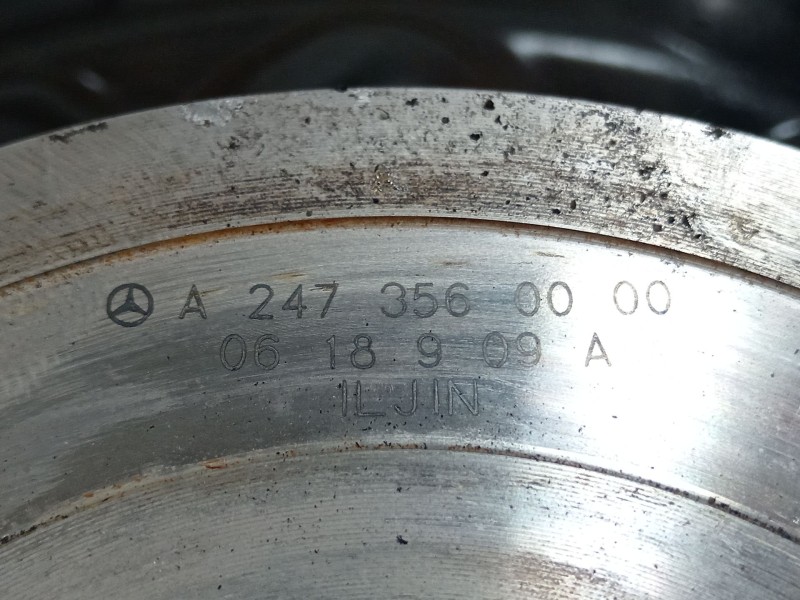 Recambio de mangueta trasera derecha para mercedes-benz clase b (w247) 247 referencia OEM IAM A24735600  