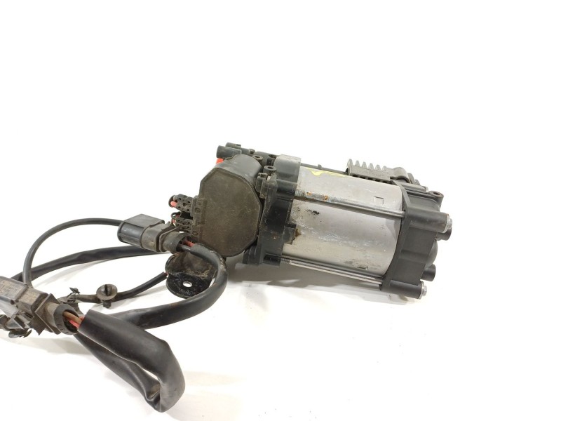 Recambio de centralita suspension para porsche panamera diesel referencia OEM IAM 97035815107  