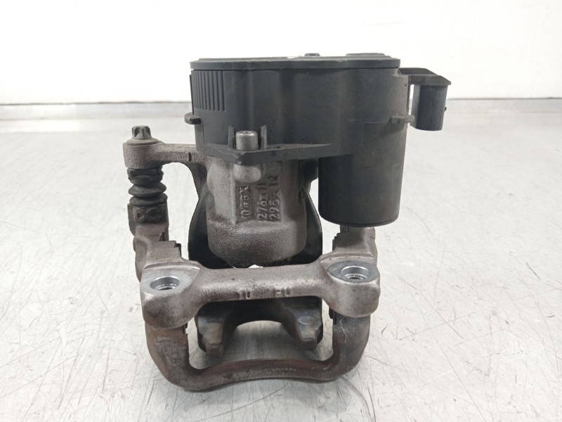 Recambio de pinza freno trasera izquierda para mercedes-benz clase b (w247) 247 referencia OEM IAM A2474230198  