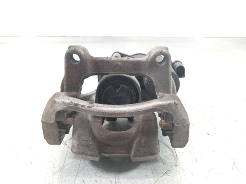 Recambio de pinza freno trasera izquierda para mercedes-benz clase b (w247) 247 referencia OEM IAM A2474230198  