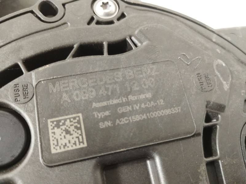 Recambio de deposito adblue para mercedes-benz clase b (w247) 247 referencia OEM IAM A2474708202 A0994711200 