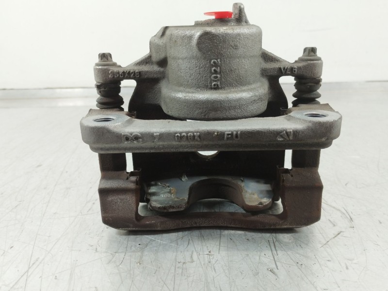 Recambio de pinza freno delantera izquierda para mercedes-benz clase b (w247) 247 referencia OEM IAM A1774212100  