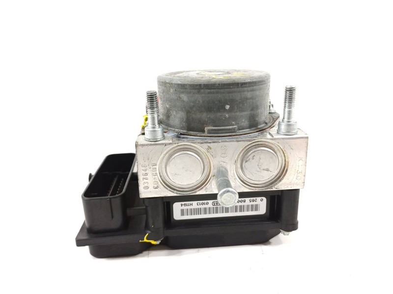 Recambio de abs para dacia duster ambiance 4x2 referencia OEM IAM 8200846463  0265232384