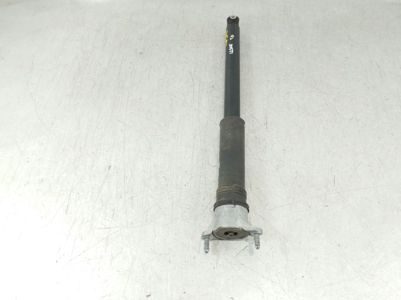 Recambio de amortiguador trasero derecho para mercedes-benz clase b (w247) 247 referencia OEM IAM A2473200031  