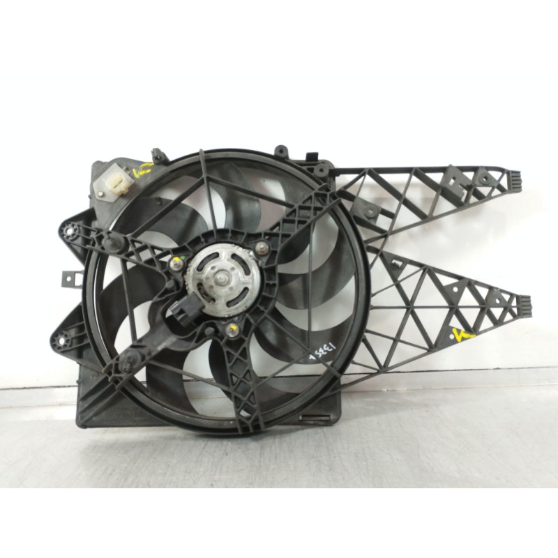 Recambio de electroventilador para fiat bravo ii (198_) 1.9 d multijet (198axb1a) referencia OEM IAM 51805132 882300200 