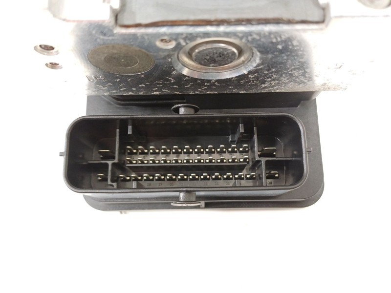 Recambio de abs para peugeot 208 i (ca_, cc_) 1.2 vti 82 referencia OEM IAM 9802460980  