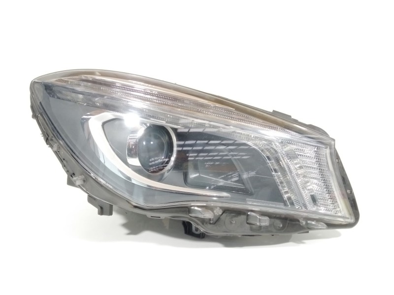 Recambio de faro derecho para mercedes-benz clase cla (w117) cla 200 cdi (117.301) referencia OEM IAM A1179065200  