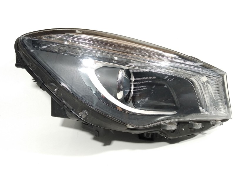 Recambio de faro derecho para mercedes-benz clase cla (w117) cla 200 cdi (117.301) referencia OEM IAM A1179065200  