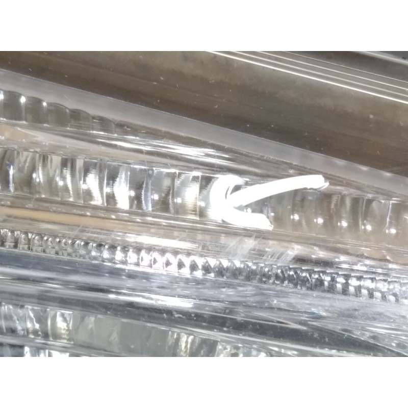 Recambio de faro derecho para mercedes-benz clase cla (w117) cla 200 cdi (117.301) referencia OEM IAM A1179065200  