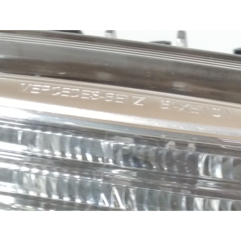 Recambio de faro derecho para mercedes-benz clase cla (w117) cla 200 cdi (117.301) referencia OEM IAM A1179065200  