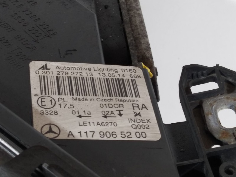 Recambio de faro derecho para mercedes-benz clase cla (w117) cla 200 cdi (117.301) referencia OEM IAM A1179065200  