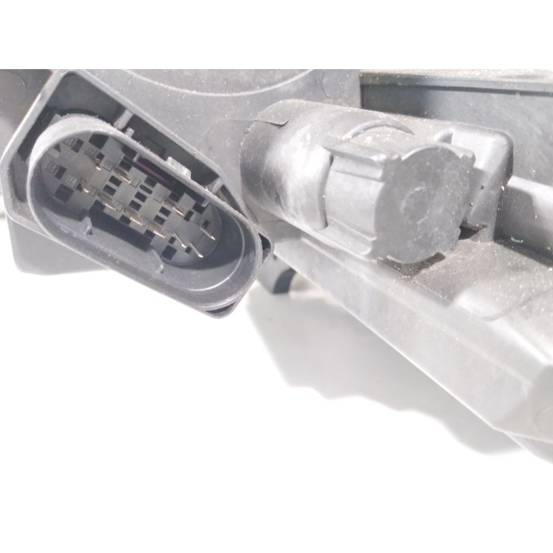 Recambio de faro derecho para mercedes-benz clase cla (w117) cla 200 cdi (117.301) referencia OEM IAM A1179065200  