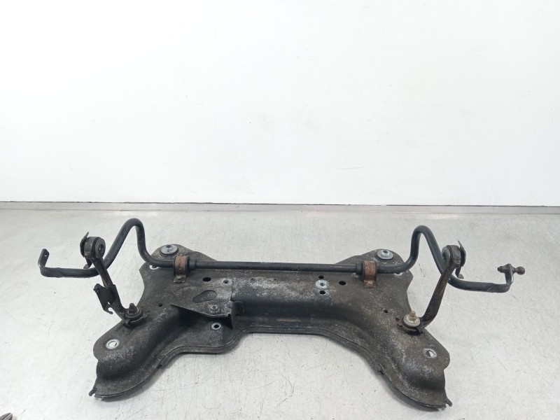 Recambio de puente delantero para opel vivaro b kasten/combi combi l1 2.7t referencia OEM IAM 93868598  