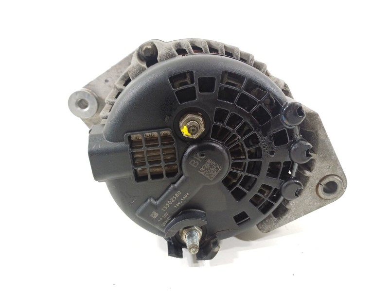 Recambio de alternador para chevrolet cruze lt referencia OEM IAM 13502580  