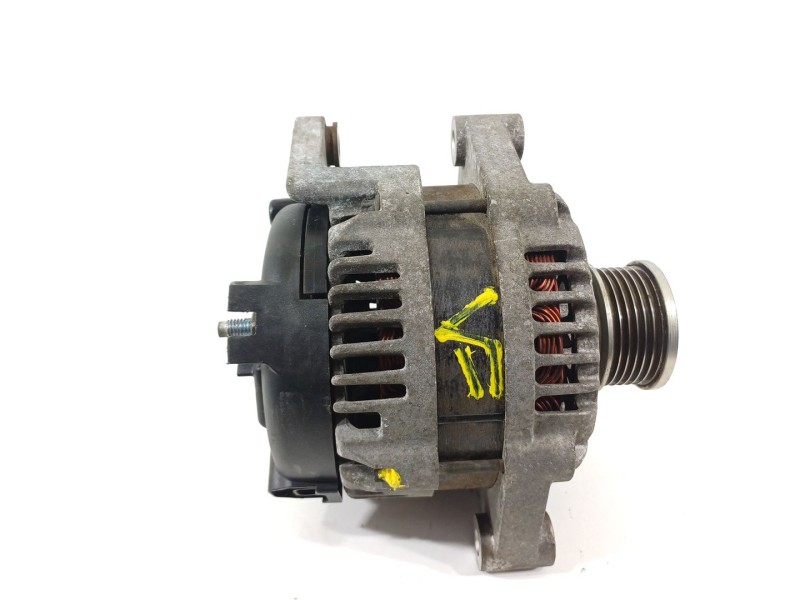 Recambio de alternador para chevrolet cruze lt referencia OEM IAM 13502580  