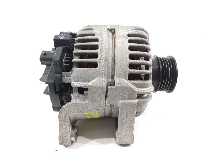 Recambio de alternador para opel astra h sedán (a04) 1.6 (l69) referencia OEM IAM 13229984  0124325163