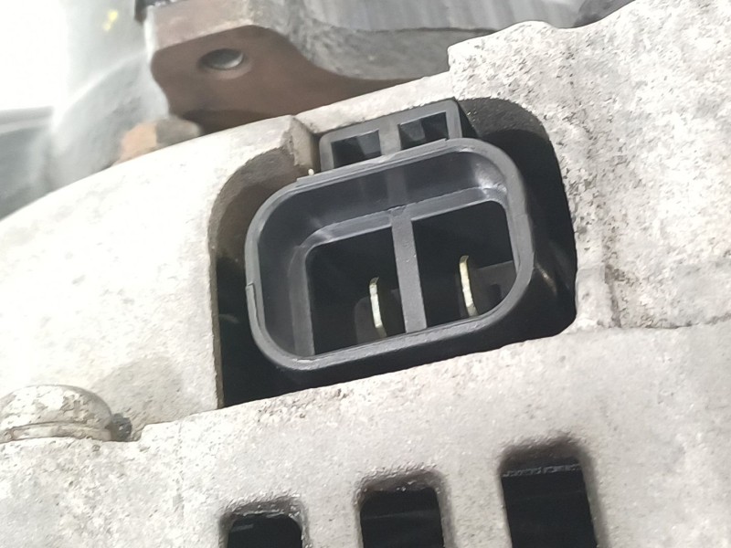 Recambio de alternador para kia cee´d emotion referencia OEM IAM 3730027021  