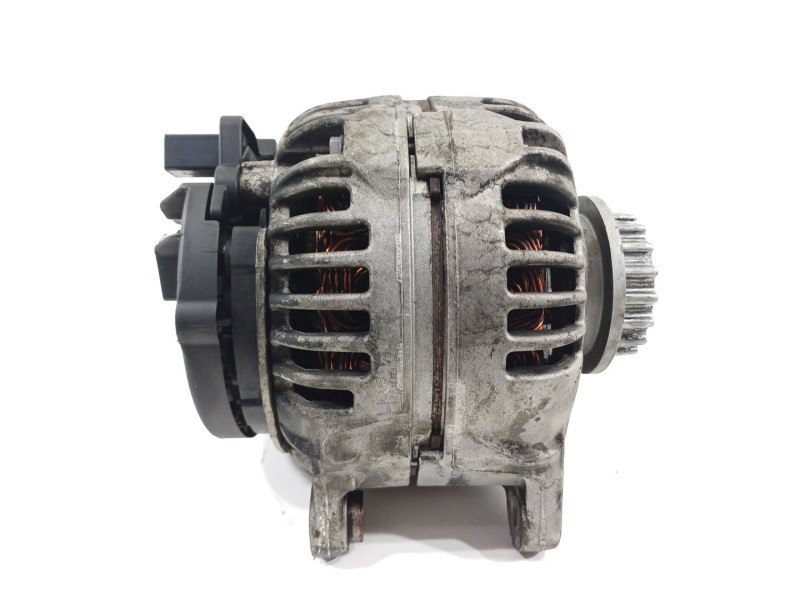 Recambio de alternador para volkswagen touareg (7la) tdi r5 referencia OEM IAM 070903024  0124625018583