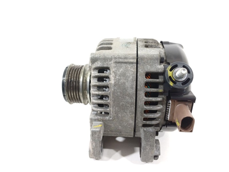 Recambio de alternador para hyundai tucson essence bluedrive 2wd referencia OEM IAM 373002A700  MS1042118840