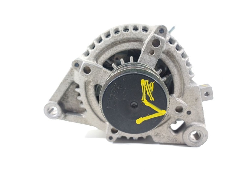 Recambio de alternador para hyundai tucson essence bluedrive 2wd referencia OEM IAM 373002A700  MS1042118840