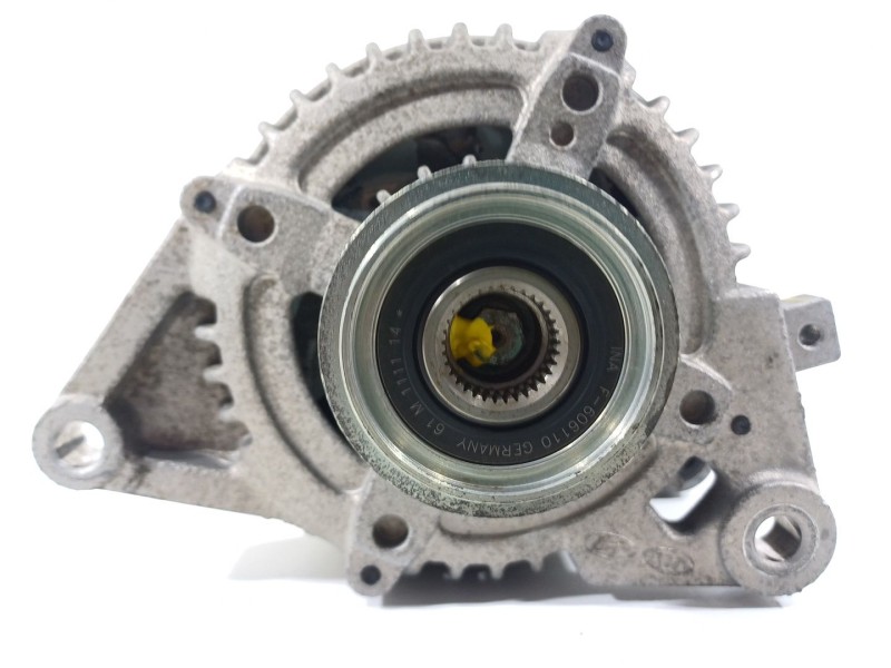 Recambio de alternador para hyundai tucson essence bluedrive 2wd referencia OEM IAM 373002A700  MS1042118840