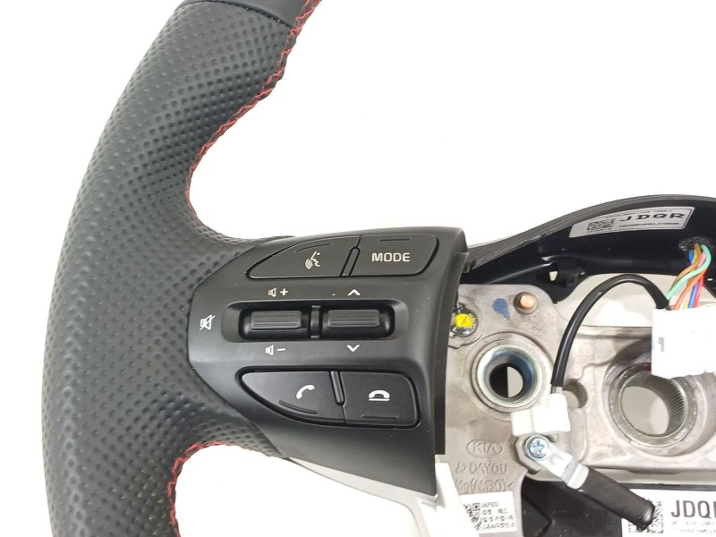 Recambio de volante para kia picanto referencia OEM IAM 56110G6DQ 56130H8100 56110G6DQ0REC