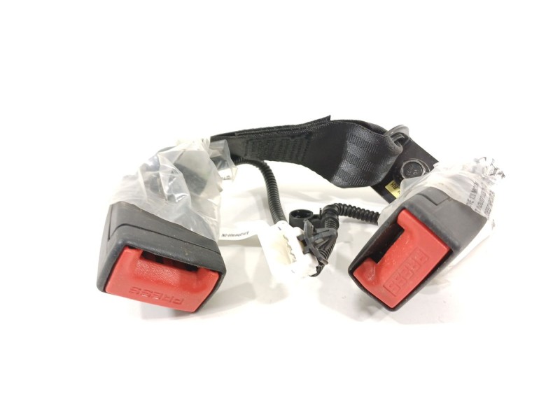 Recambio de enganche cinturon trasero derecho para kia picanto referencia OEM IAM 89840G6100WK  