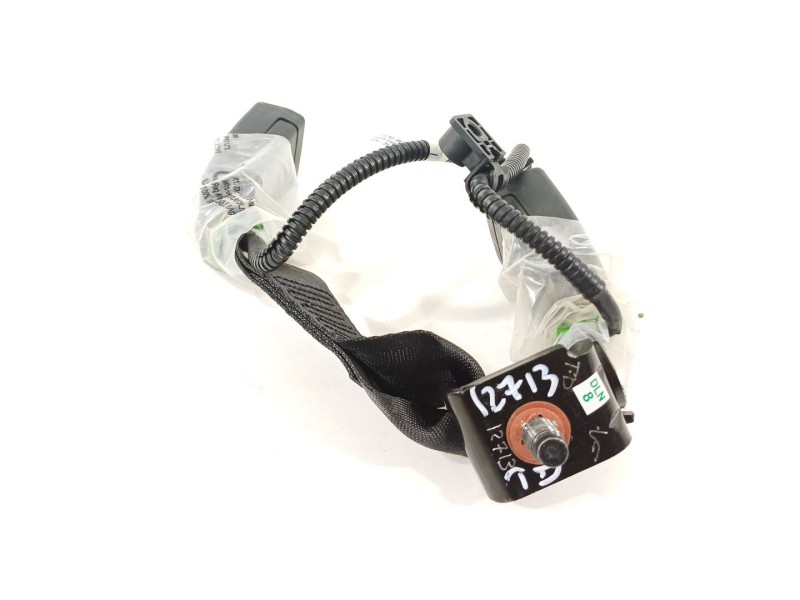 Recambio de enganche cinturon trasero derecho para kia picanto referencia OEM IAM 89840G6100WK  