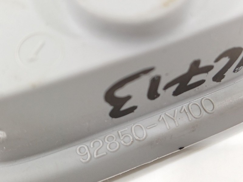 Recambio de luz interior para kia picanto referencia OEM IAM 928501Y100  