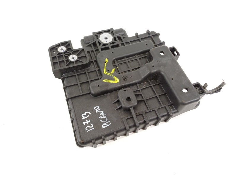 Recambio de soporte bateria para kia picanto referencia OEM IAM 37150G6100  