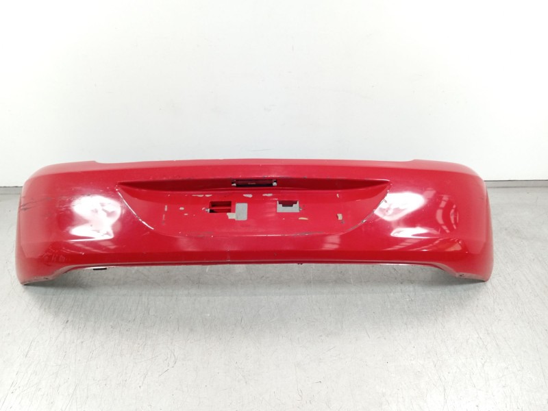 Recambio de paragolpes trasero para renault clio ii (bb_, cb_) 1.5 dci (b/cb3m) referencia OEM IAM 820044600  