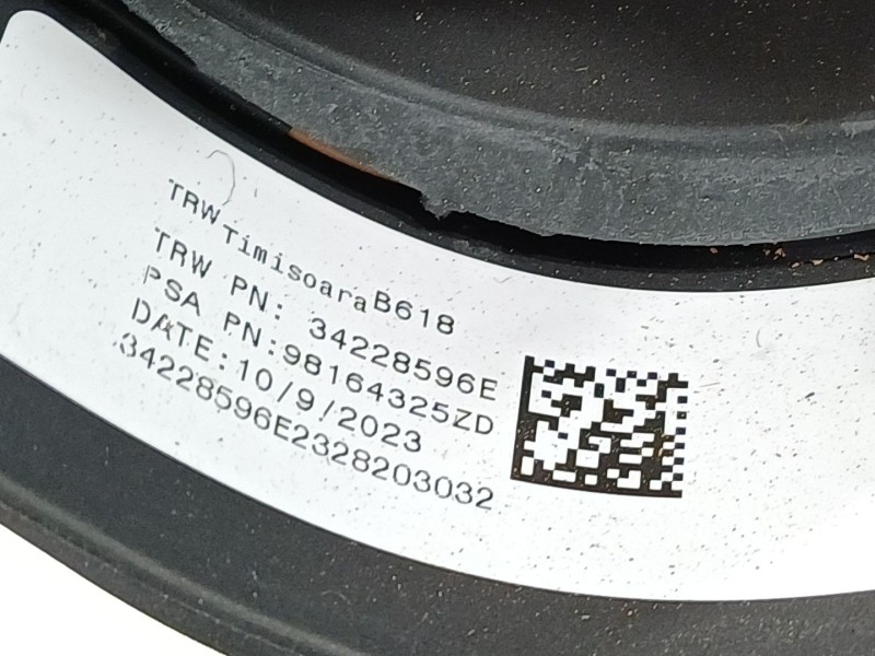 Recambio de volante para citroën c3 referencia OEM IAM 98164325ZD  