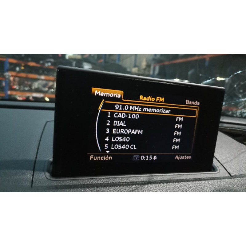 Recambio de pantalla multifuncion para audi a3 sportback (8va) ambiente  referencia OEM IAM 8V0857273M 8V0919603C 8V0857974E