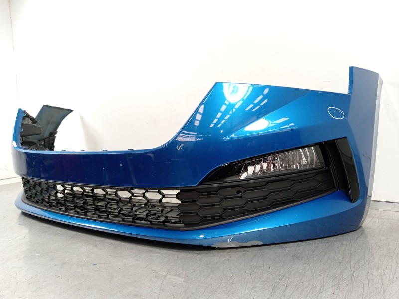 Recambio de paragolpes delantero para skoda scala (nw1) 1.6 tdi referencia OEM IAM 657807221  