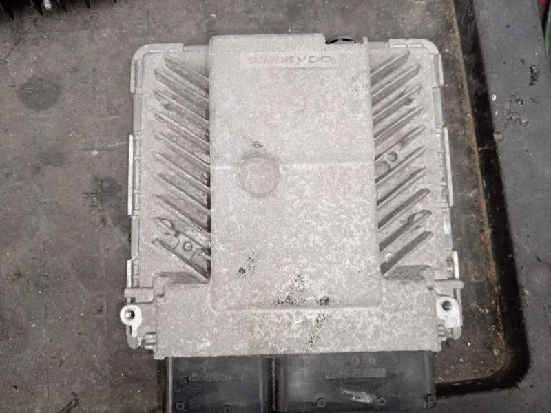 CENTRALITA MOTOR UCE 03G906018DH 5WP45548AC 