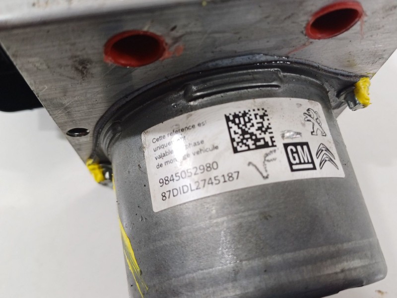Recambio de abs para citroën c3 referencia OEM IAM 9845052980  