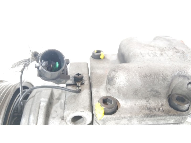 Recambio de compresor aire acondicionado para ssangyong rodius xdi referencia OEM IAM 180500390A  A6652300011