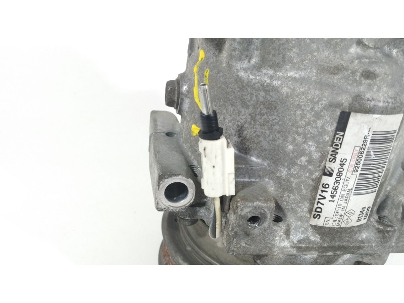 Recambio de compresor aire acondicionado para dacia duster ambiance 4x2 referencia OEM IAM 926006229R  