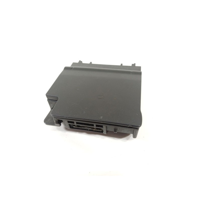 Recambio de cenicero para mercedes-benz clase c coupé (c205) c 220 d (205.304) referencia OEM IAM A2058100330  