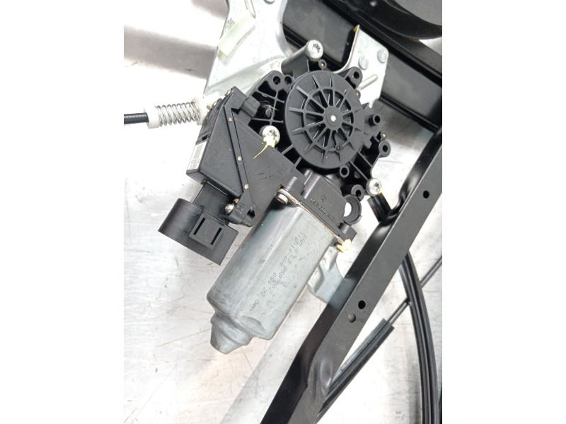 Recambio de elevalunas delantero derecho para audi a3 (8l) 1.6 ambiente referencia OEM IAM 8L3959802  